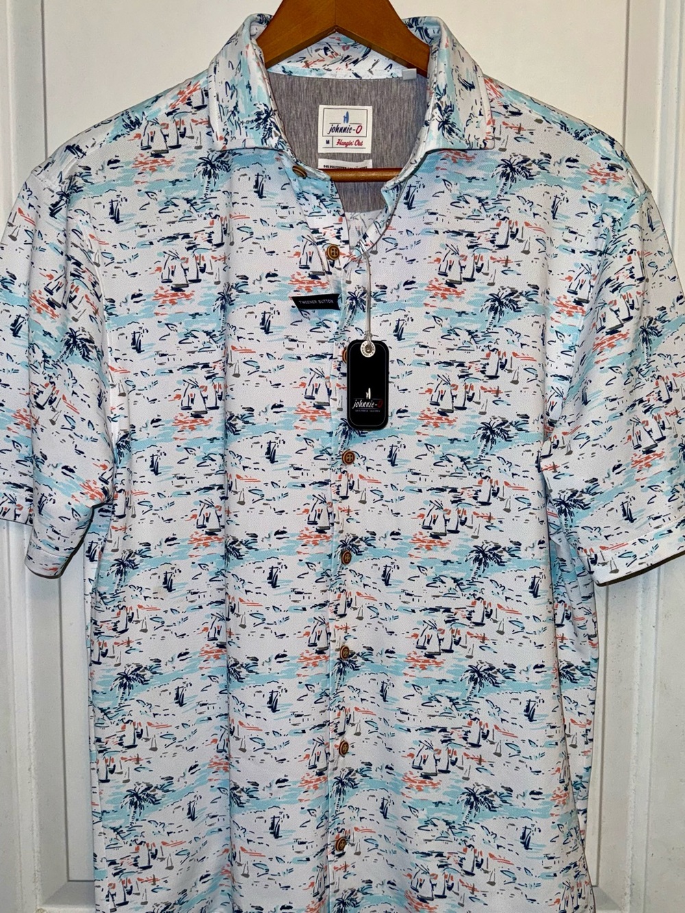 johnnie-O "Making Waves" Short-Sleeve Button-Down Performance Shirt - NWT